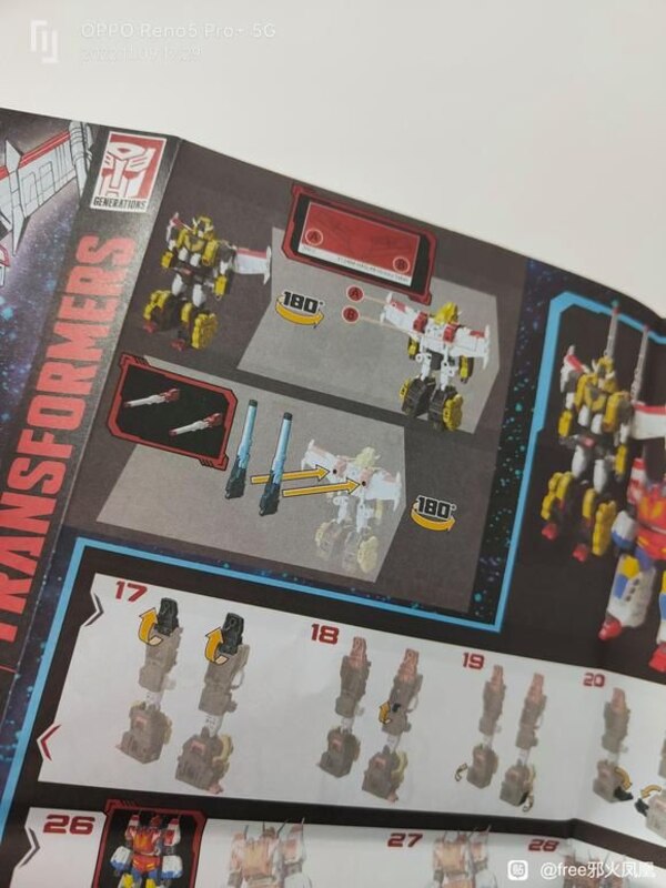 In Hand Image Of HasLab Transformers Victory Saber  (26 of 27)